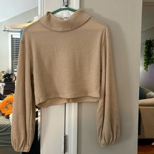 HYFVE cream colored cropped sweater, size L. Never worn